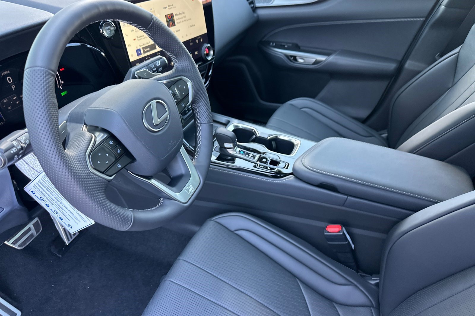 New 2026 Lexus NX 350h F Sport w/ Accessory Package (Z1) AWD/4WD image 4
