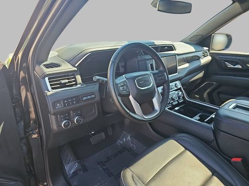 Certified 2024 GMC Yukon XL Denali AWD/4WD image 22