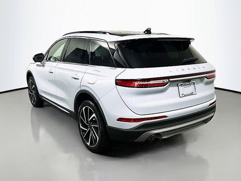 New 2025 Lincoln Corsair Reserve image 5