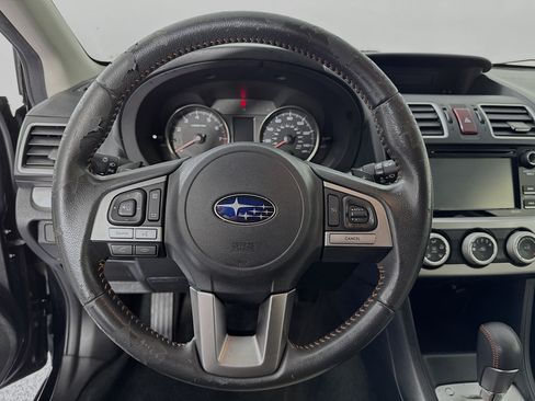 Used 2016 Subaru Crosstrek 2.0i Premium w/ Moonroof Package AWD/4WD image 11