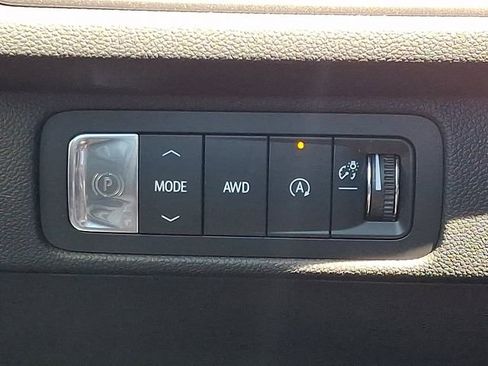 Certified 2026 Chevrolet Traverse LT AWD/4WD image 26