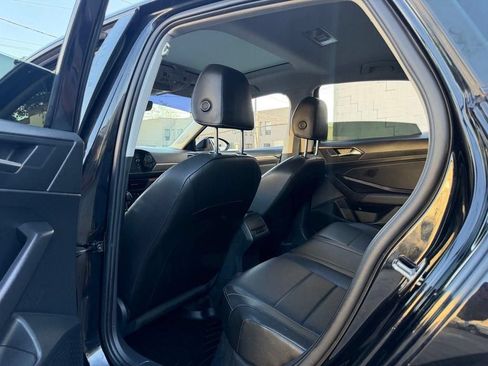 Used 2021 Volkswagen Jetta SEL FWD image 17