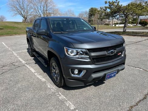 Used 2016 Chevrolet Colorado Z71 image 2