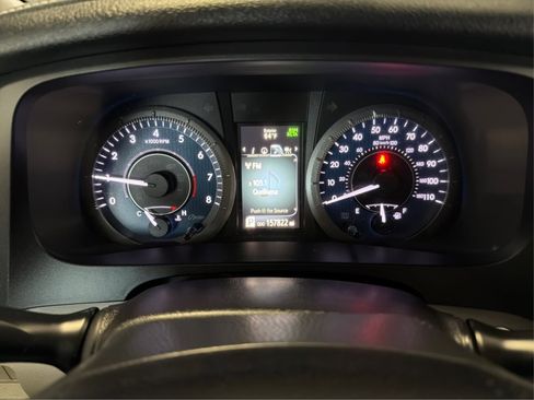 Used 2018 Toyota Sienna XLE Premium FWD image 21