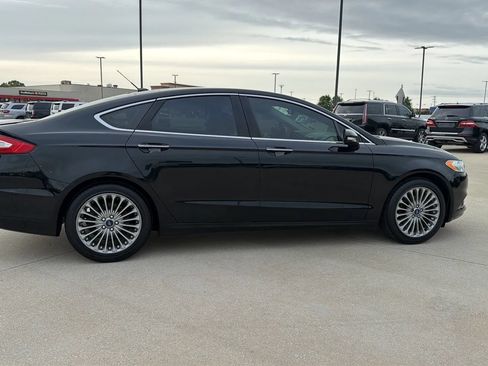 Used 2016 Ford Fusion Titanium FWD image 24
