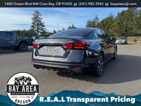 Used 2020 Nissan Altima 2.5 SV image 5