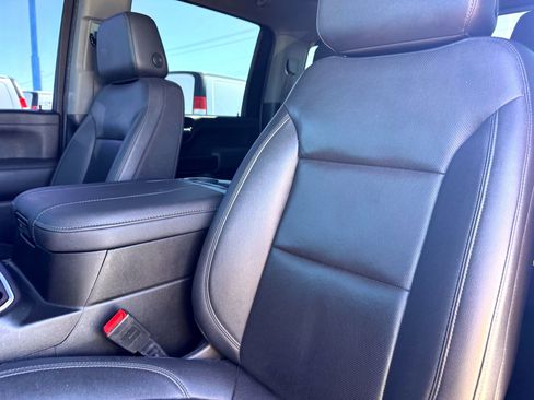 Used 2023 GMC Sierra 2500 SLT w/ SLT Convenience Package image 13