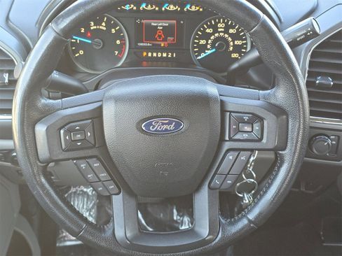 Used 2015 Ford F150 XLT w/ Equipment Group 302A Luxury image 16