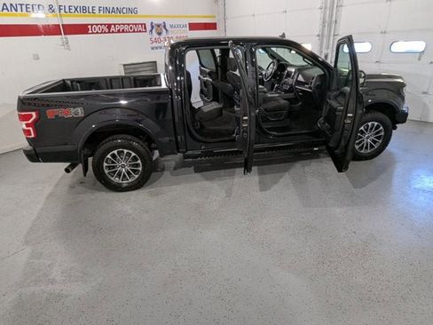 Used 2019 Ford F150 XLT w/ Equipment Group 302A Luxury image 15