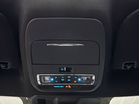 Used 2026 Ford F450 Platinum AWD/4WD image 37