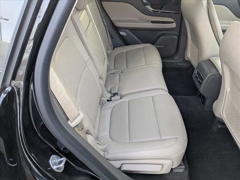 Used 2023 Lincoln Corsair Reserve image 23