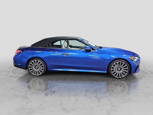 New 2026 Mercedes-Benz CLE 300 4MATIC Cabriolet image 4