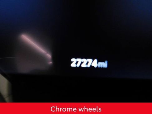 Used 2024 Toyota Venza Limited image 41