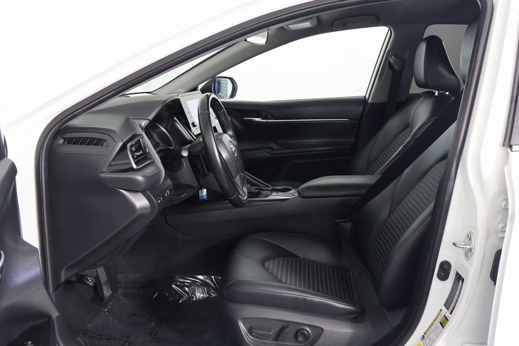 Used 2023 Toyota Camry SE FWD image 10