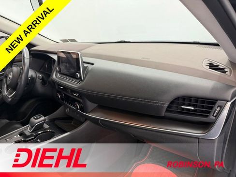 Used 2023 Nissan Rogue SV w/ SV Premium B Package AWD/4WD image 15