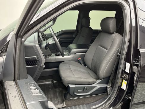 Used 2020 Ford F150 XLT w/ Equipment Group 302A Luxury AWD/4WD image 11