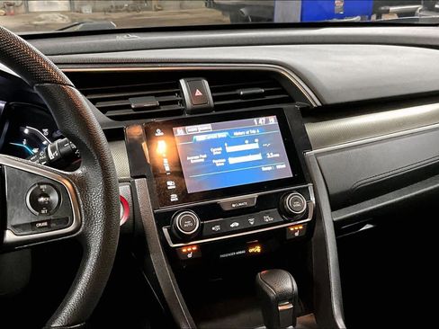 Used 2017 Honda Civic EX image 6