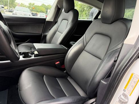 Used 2020 Tesla Model 3 Standard Range Plus RWD image 25
