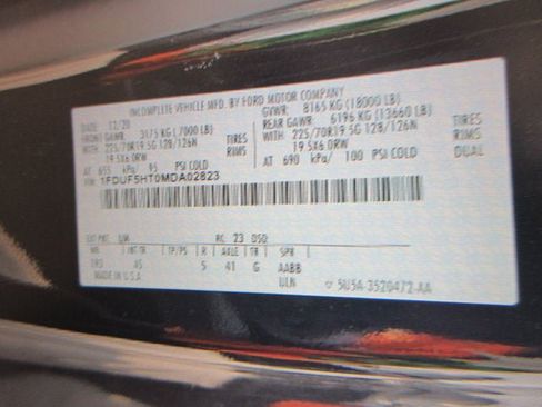 Used 2021 Ford F550 4x4 Regular Cab Super Duty w/ Power Equipment Group image 12