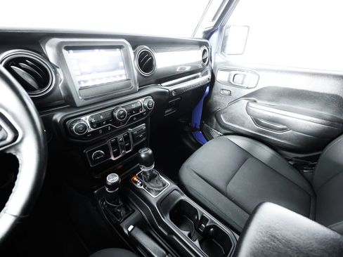 Used 2022 Jeep Wrangler Unlimited Sport AWD/4WD image 31
