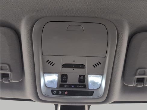 Used 2023 Chevrolet Blazer LT w/ Sound & Technology Package AWD/4WD image 18