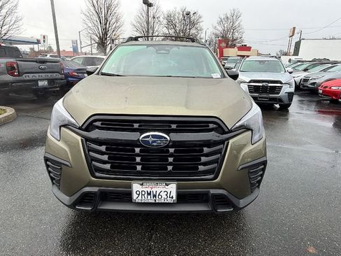 Used 2025 Subaru Ascent Onyx Edition image 8