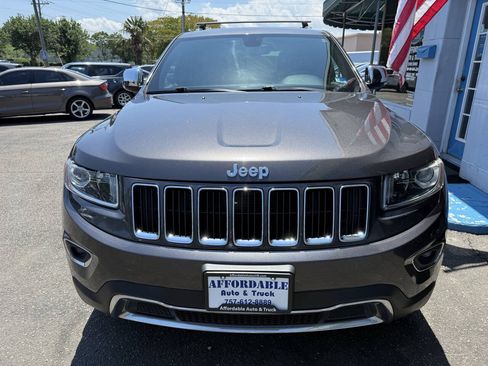 Used 2015 Jeep Grand Cherokee Limited w/ Trailer Tow Group IV AWD/4WD image 9