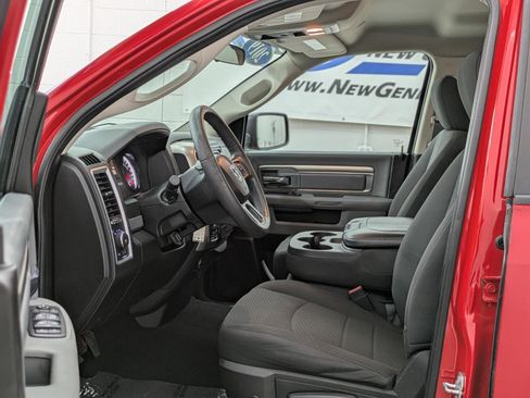 Used 2019 RAM 1500 Classic Warlock image 4