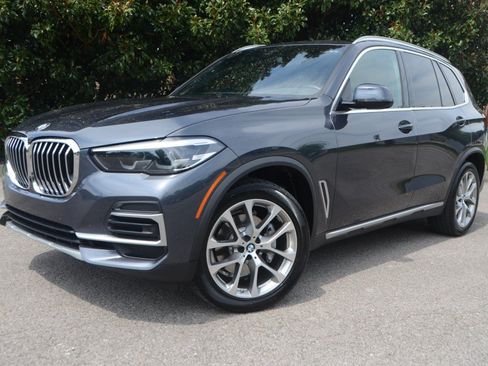 Used 2022 BMW X5 xDrive40i w/ Premium Package AWD/4WD image 7
