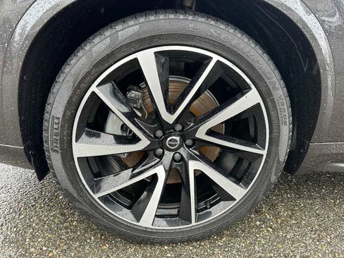 Certified 2023 Volvo XC90 T8 Ultimate image 9