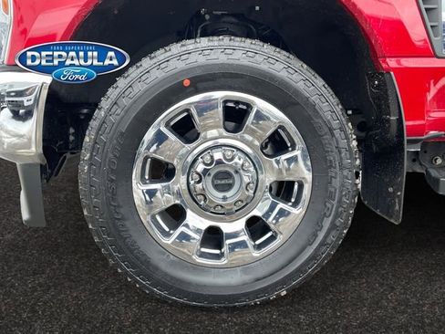 Used 2024 Ford F250 Lariat w/ Chrome Package image 18