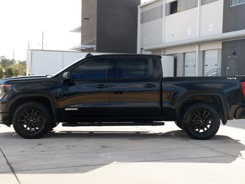 Used 2023 GMC Sierra 1500 Elevation w/ LPO, Elevation Black Package image 8