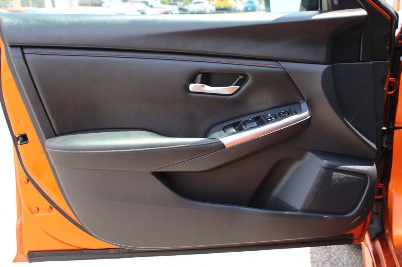 Used 2023 Nissan Sentra SR FWD image 15