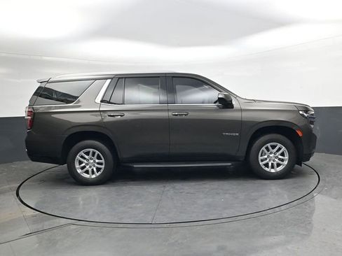 Used 2021 Chevrolet Tahoe LS image 3