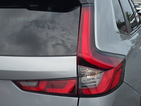 Certified 2024 Honda CR-V Sport image 8