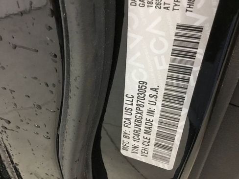 Used 2023 Jeep Grand Cherokee L Limited image 7