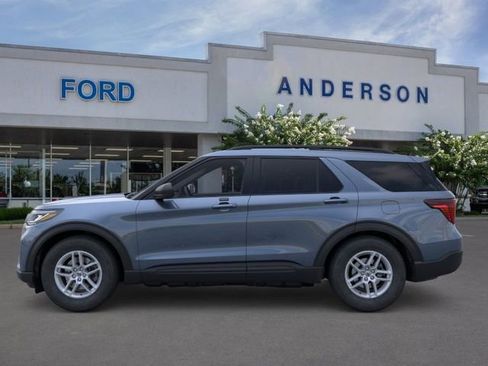 New 2026 Ford Explorer Active w/ Active Comfort Package image 3