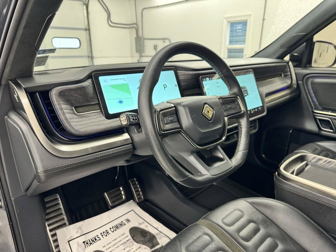 Used 2022 Rivian R1S Launch Edition Quad AWD/4WD image 16