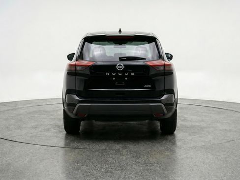 Used 2025 Nissan Rogue SV image 7