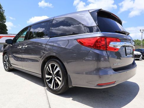 Used 2019 Honda Odyssey Elite image 4