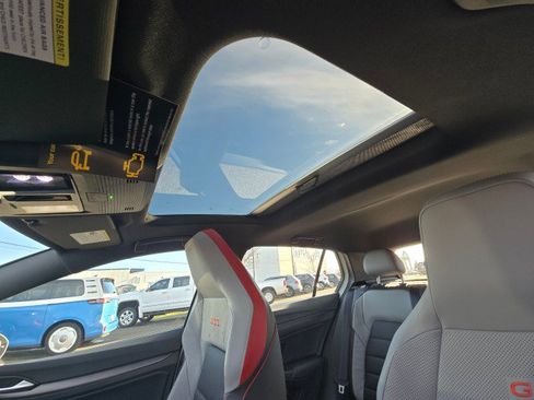 New 2026 Volkswagen GTI SE image 23