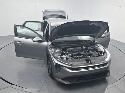 New 2026 Kia K4 LXS image 49