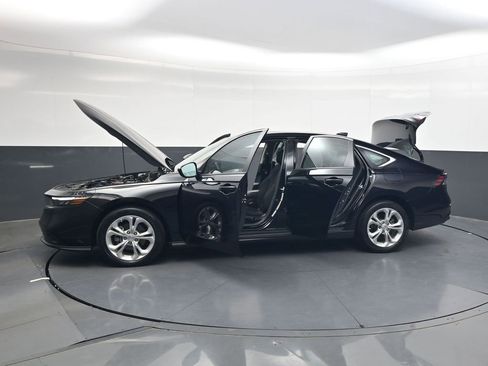 Used 2023 Honda Accord LX image 35