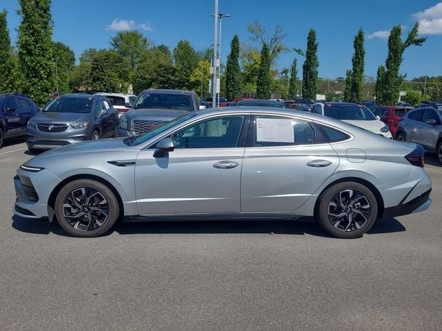 Used 2024 Hyundai Sonata SEL FWD image 6