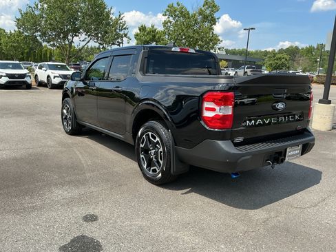 Used 2025 Ford Maverick XL w/ Equipment Group 102A AWD/4WD image 2