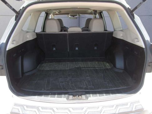 Used 2020 Subaru Forester Limited w/ Popular Package #3 AWD/4WD image 10