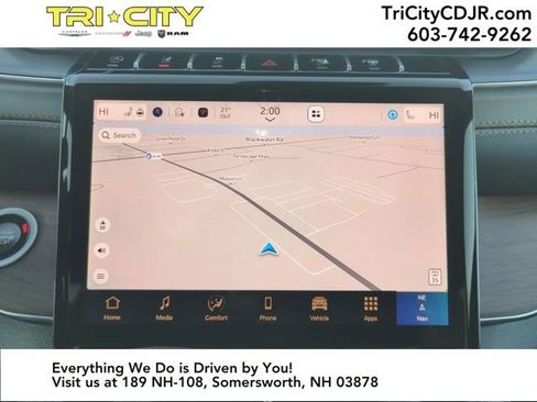 New 2025 Jeep Grand Cherokee Summit image 18