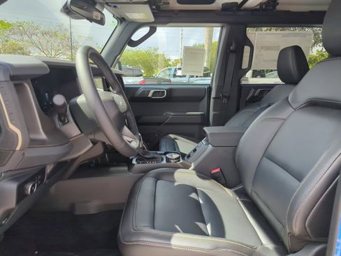 New 2026 Ford Bronco Badlands AWD/4WD image 4