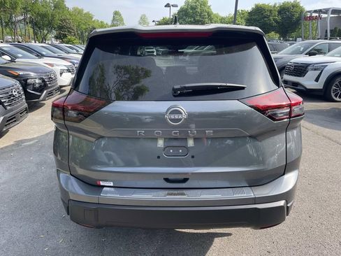 New 2026 Nissan Rogue SV FWD image 6