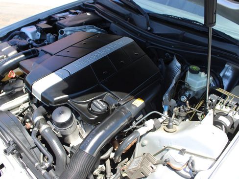 Used 2004 Mercedes-Benz SLK 320 image 21
